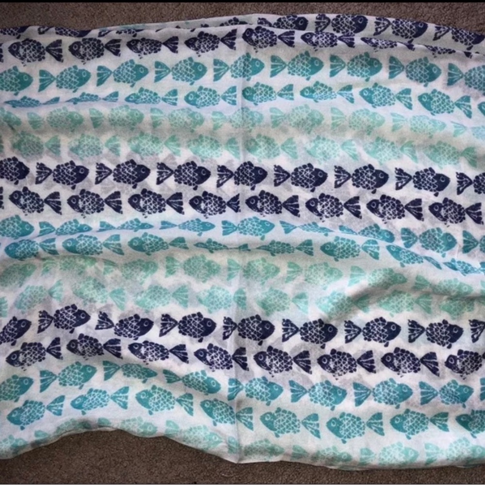 NEW! Fabulous Caribbean Blues Beachy Fish Print Infinity Scarf